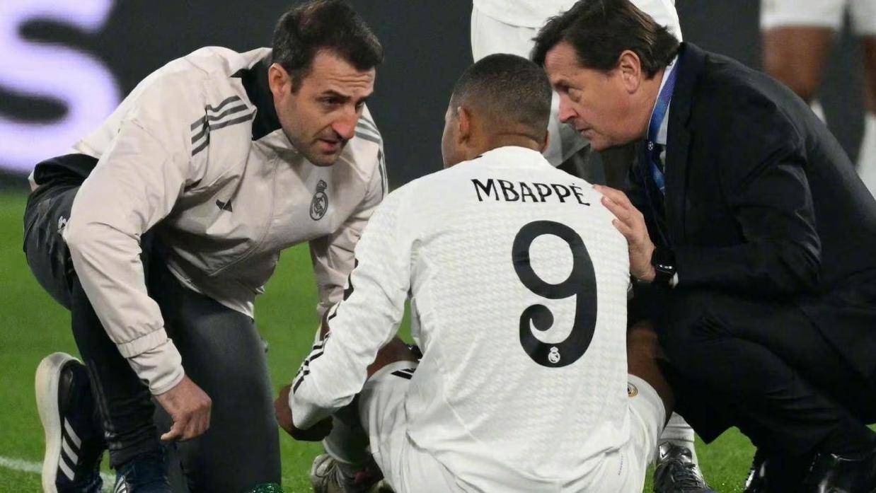 法国队的“大腿”倒下了？姆巴佩伤情确认，皇马的欧冠之路突生变数